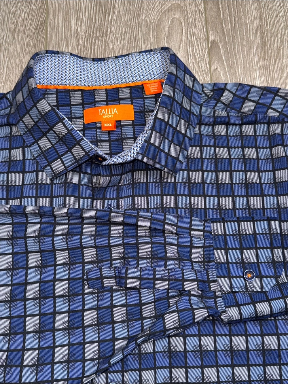 TALLIA Blue and Black Checked Casual Button-Down Shirt